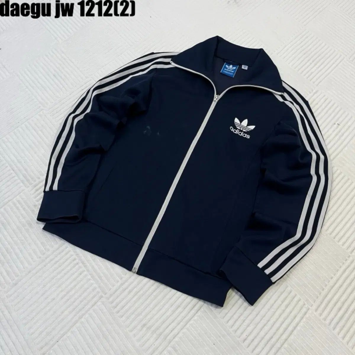 adidas Originals - adidas アディダス ヨーロッパ トラックトップ