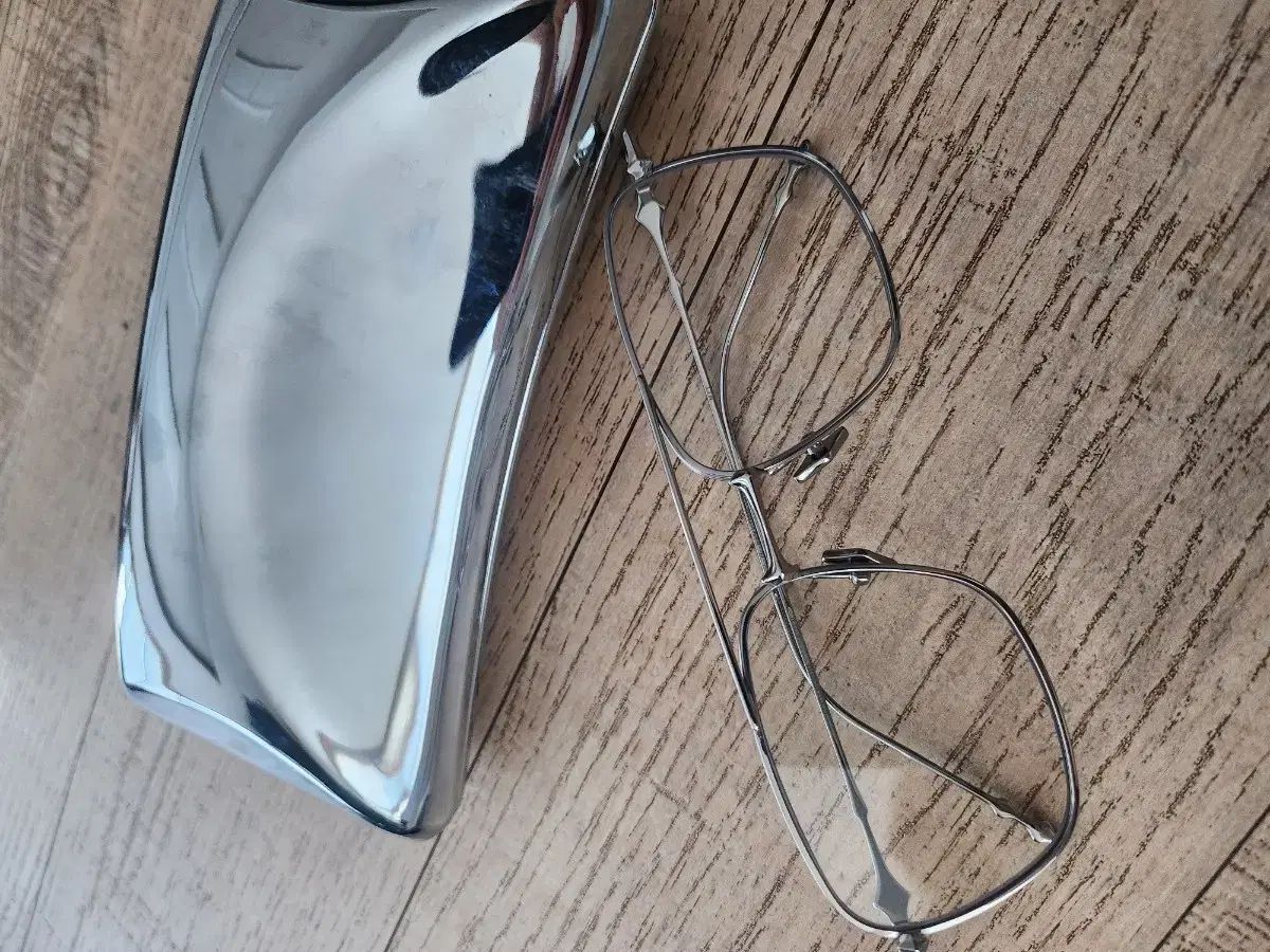 GENTLE MONSTER ジェントルモンスター メタル メガネフレーム