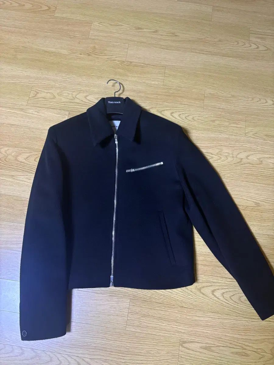 トゥーニーワック ウール ベルリン L