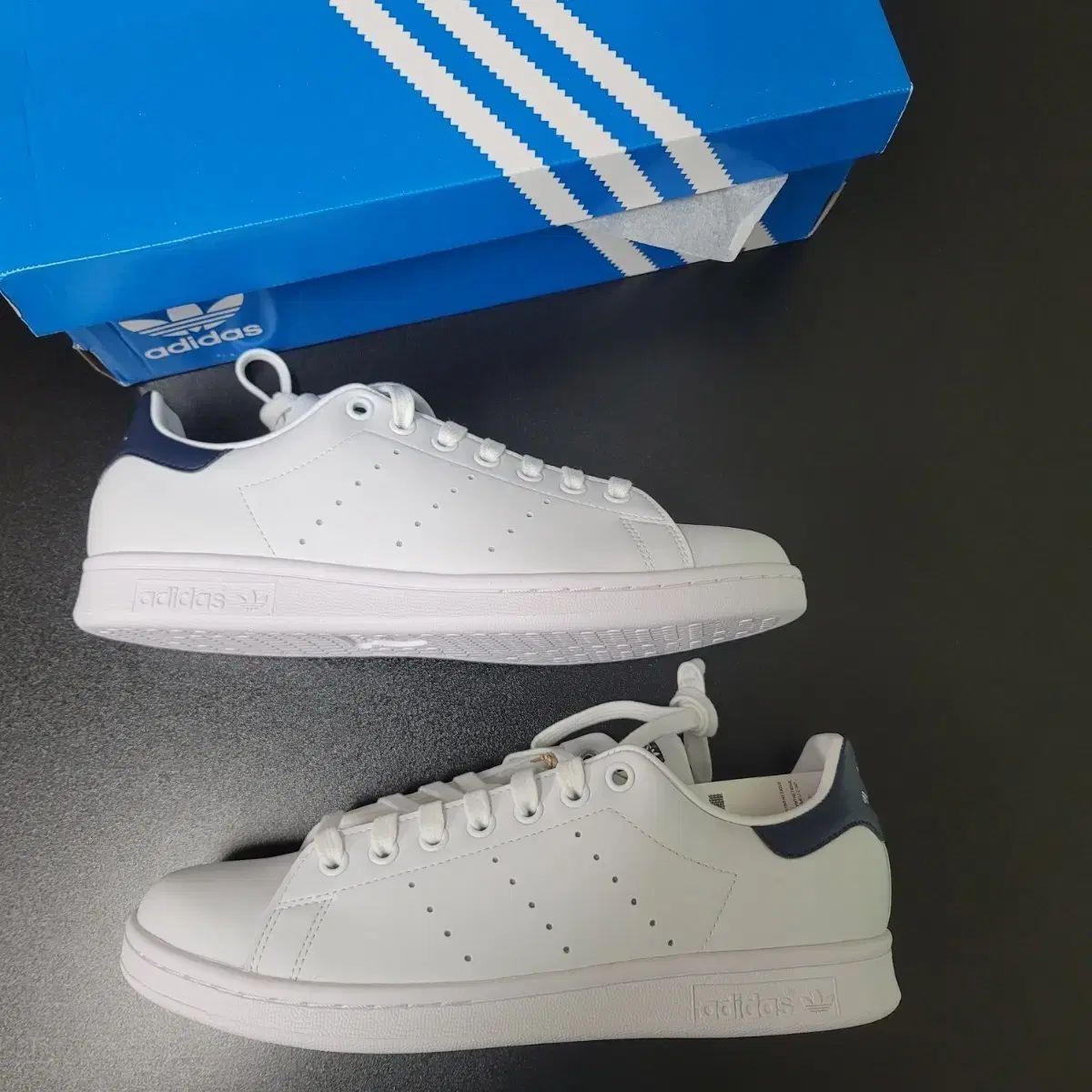 260 アディダス|スタン スミス クラウド ホワイト カレッジエイト ネイビー