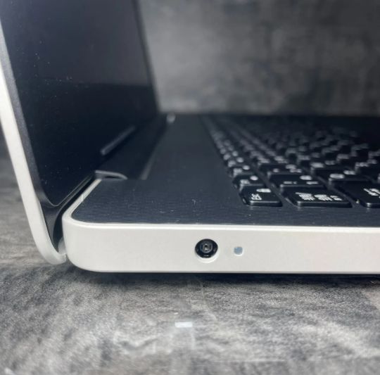 ☆Windows11 最新オフィス2024 SSD 初期設定済すぐつかえます☆DELL