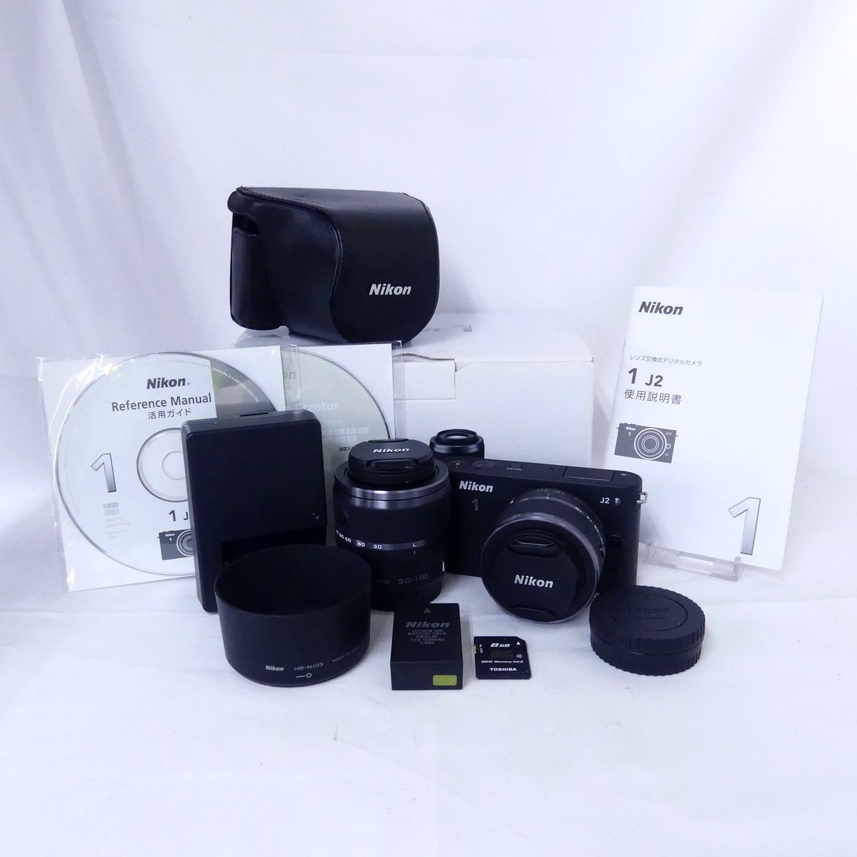 Nikon 1 J1 ミラーレスカメラ30-110mmレンズと付属品一式 Nikon 1 J1 ミラーレスカメラ30-110mmレンズと付属品一式 Nikon 1 J1