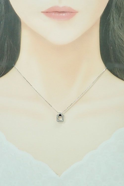 ヴァンドーム青山 ダイヤモンド ネックレス K18ホワイトゴールド