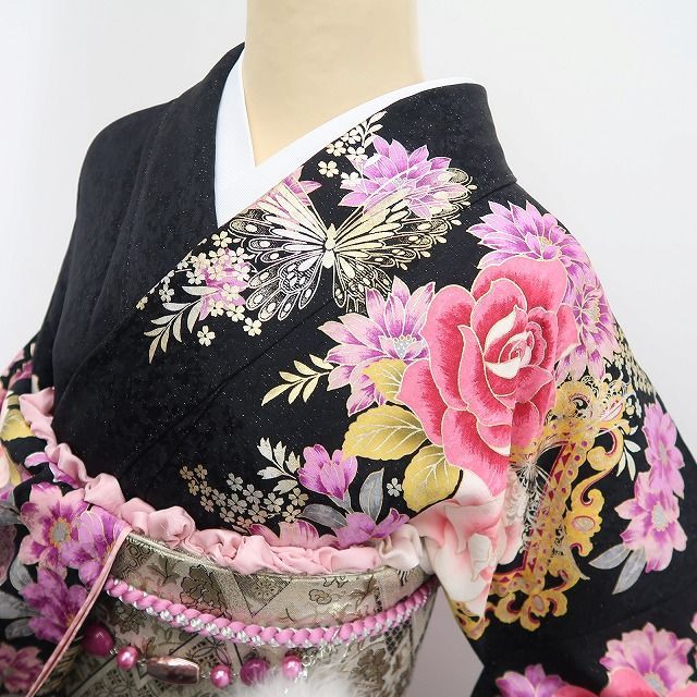 ❁tomihisa❁美品 薔薇 着物 正絹 成人式 トールサイズ”薔薇に包まれる