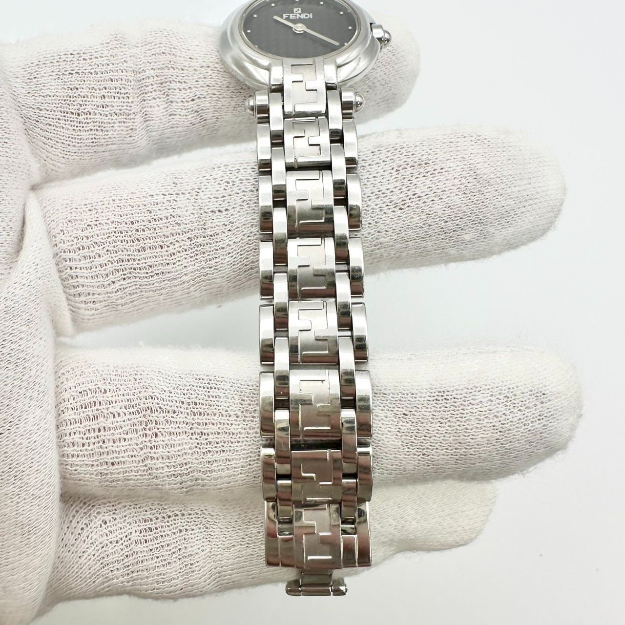 アンティーク　オセロ　イタリア製 返品OK】新品電池交換済み FENDI フェンディ オロロジ クォーツ S/S