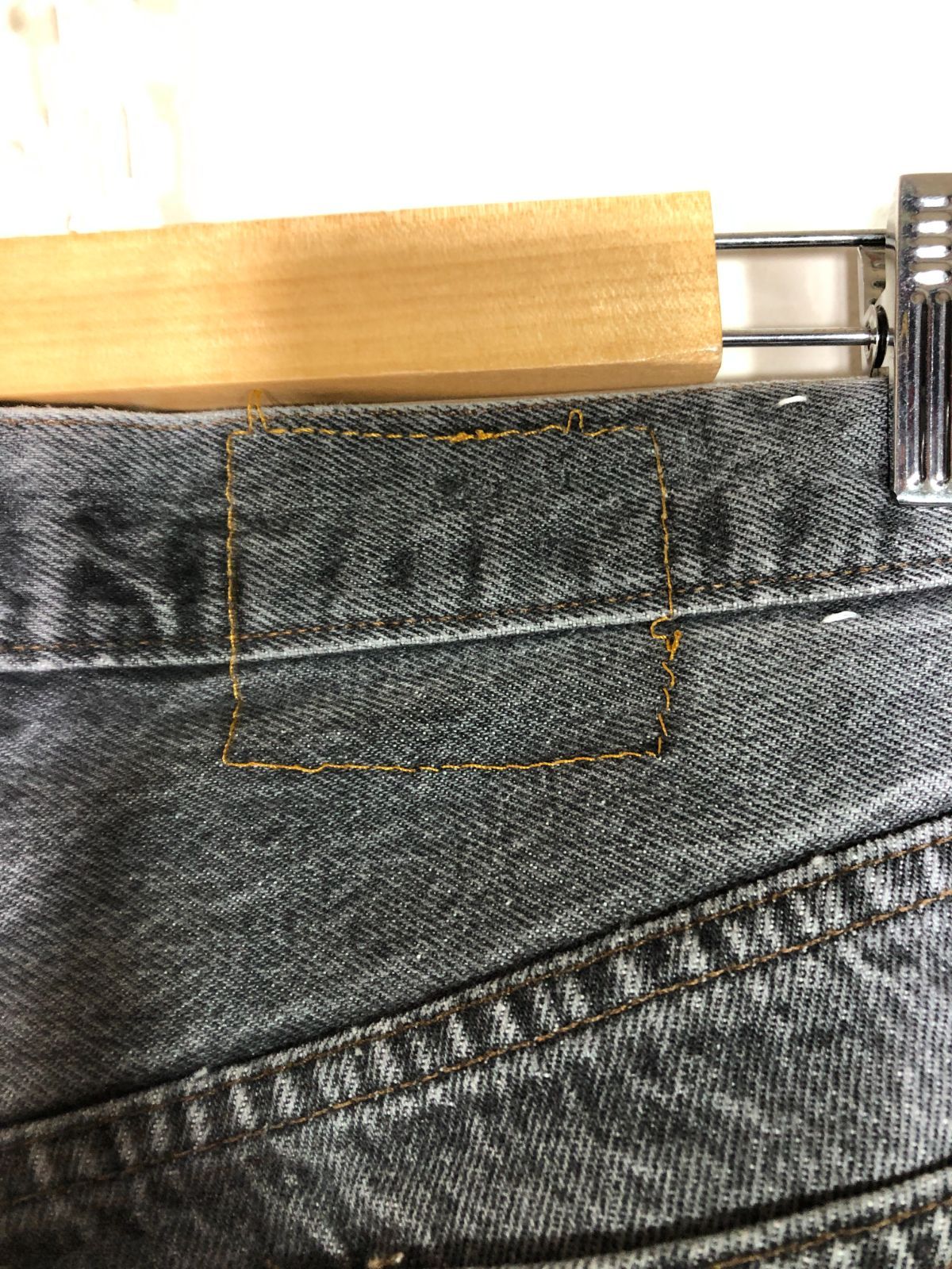 021090 LEVI'S ボタン裏653 デニム ボタンフライ グレー ブラック