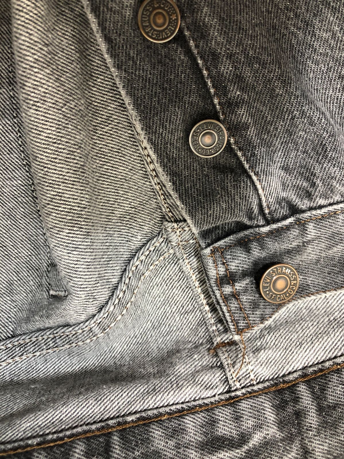 021090 LEVI'S ボタン裏653 デニム ボタンフライ グレー ブラック