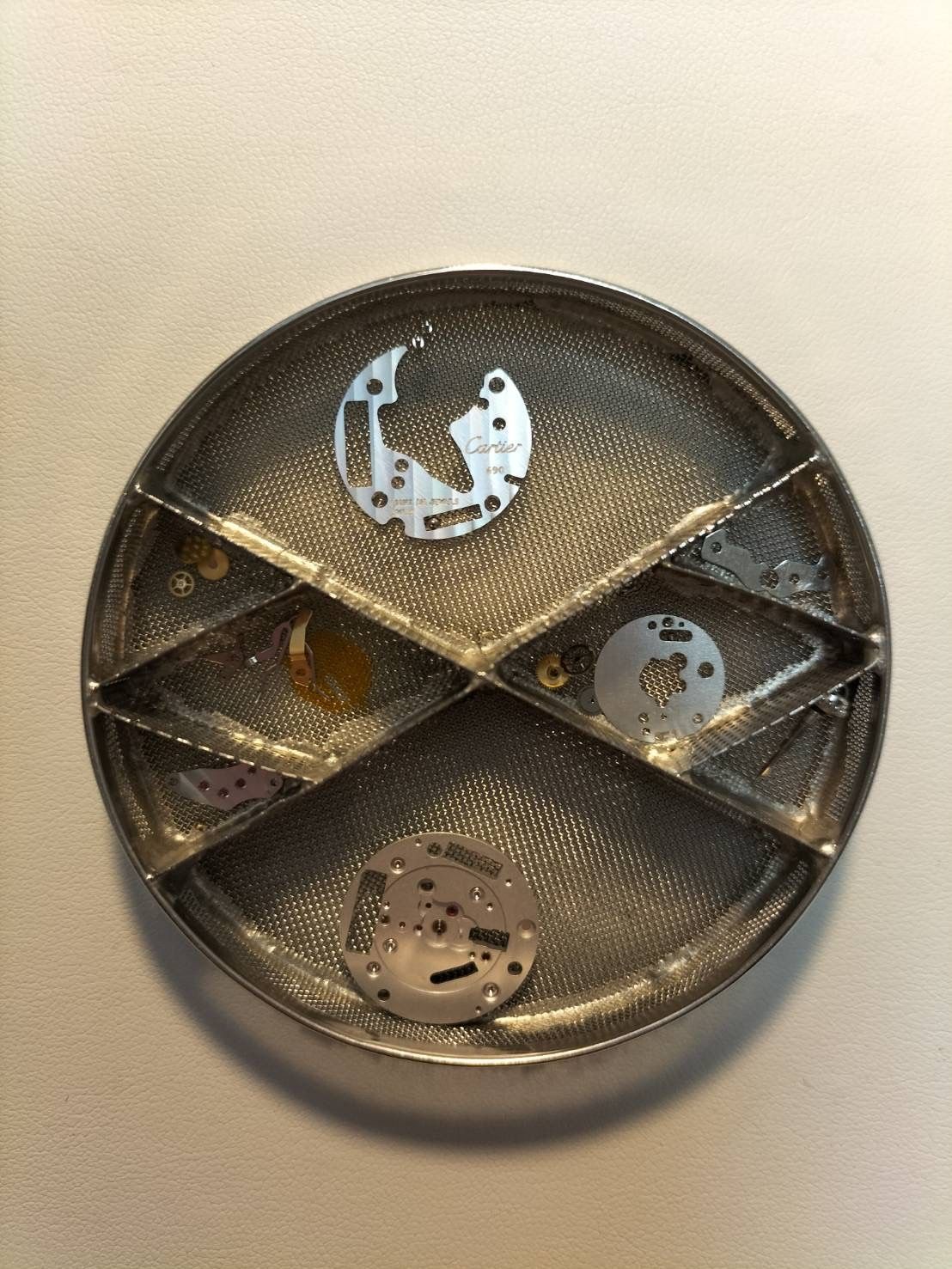 クォーツ Cal.690