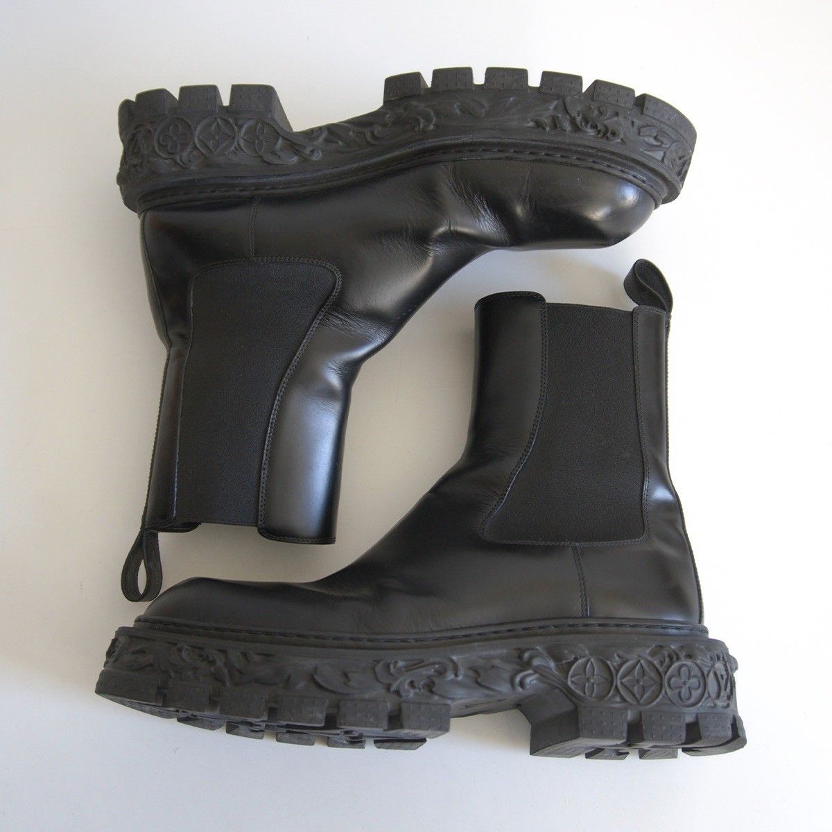  最 LOUIS VUITTON 1 AAHB 9 LV バロックライン アンクル ブーツ チェルシーブーツ ルイヴィトン サイドゴアブーツ ブーツ 革靴