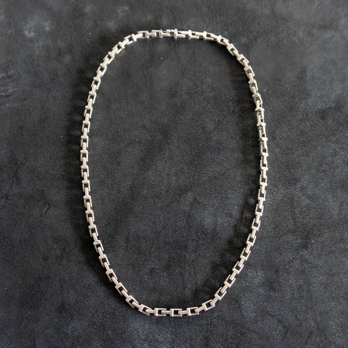 美品】TIFFANY＆Co. 【シルバー925 Tナロー チェーン ネックレス