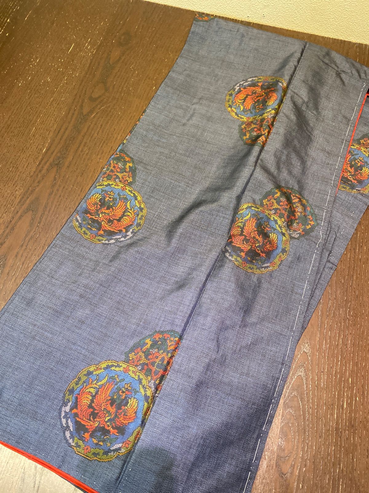 まとめ売り】正絹大島紬7枚 リメイク素材 ハンドメイド向け - メルカリ