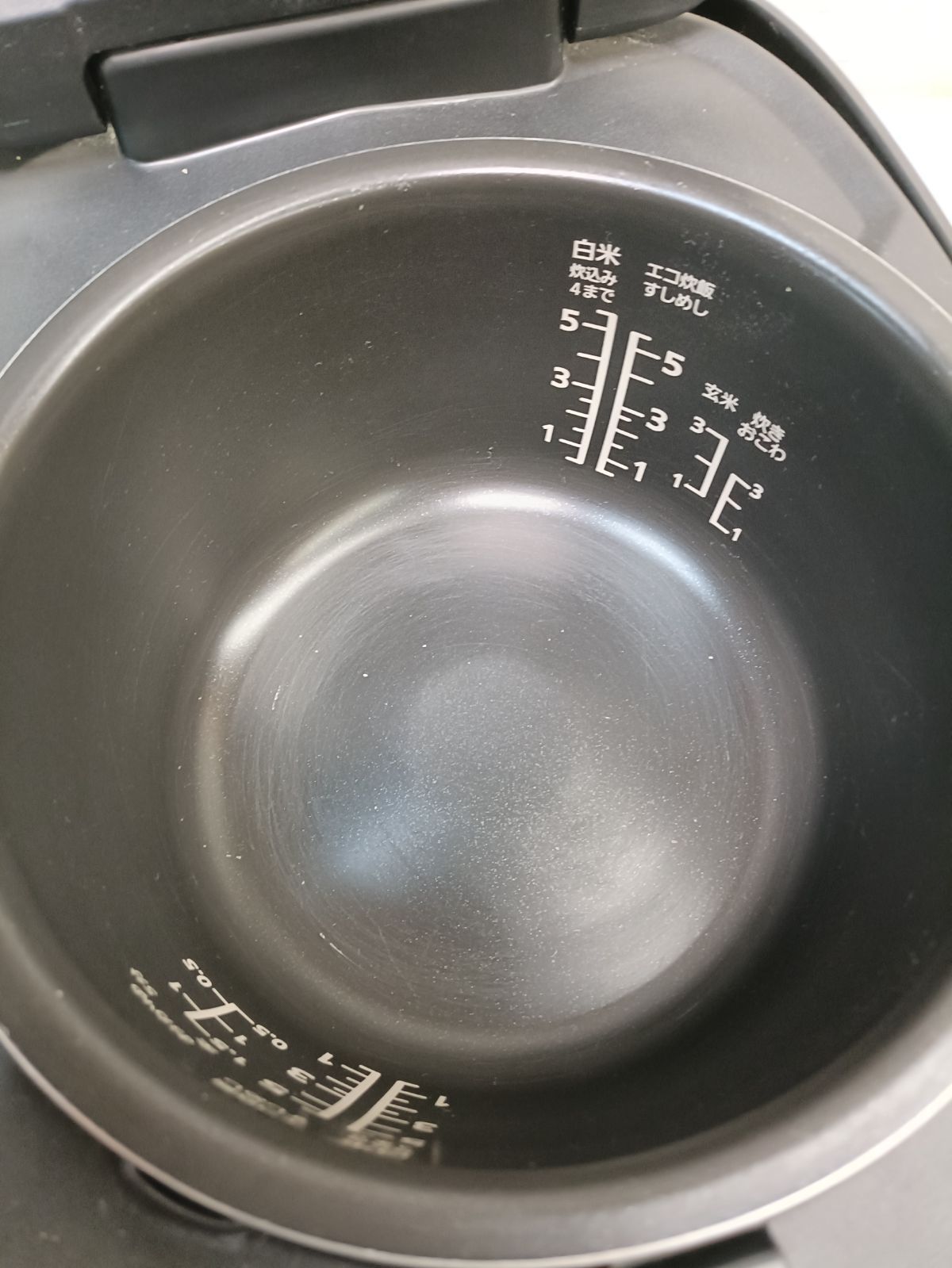  パナソニック 炊飯器 5.5合 2段IH 備長炭釜 ブラック SR-FE 101-K 23年製 炊飯器 炊飯器 餅つき機