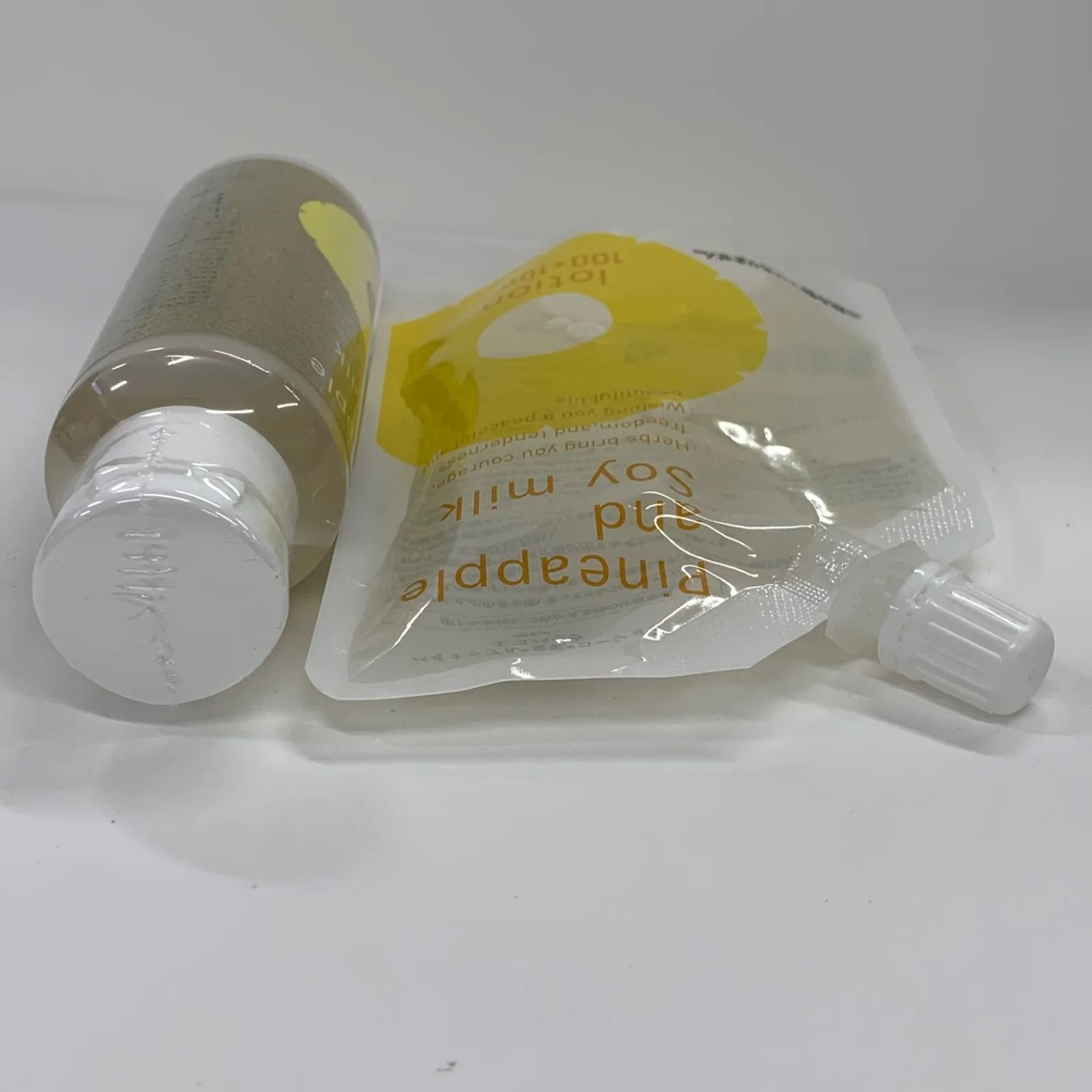 L1748 鈴木ハーブ研究所 パイナップル豆乳ローションプレミアム 100ml