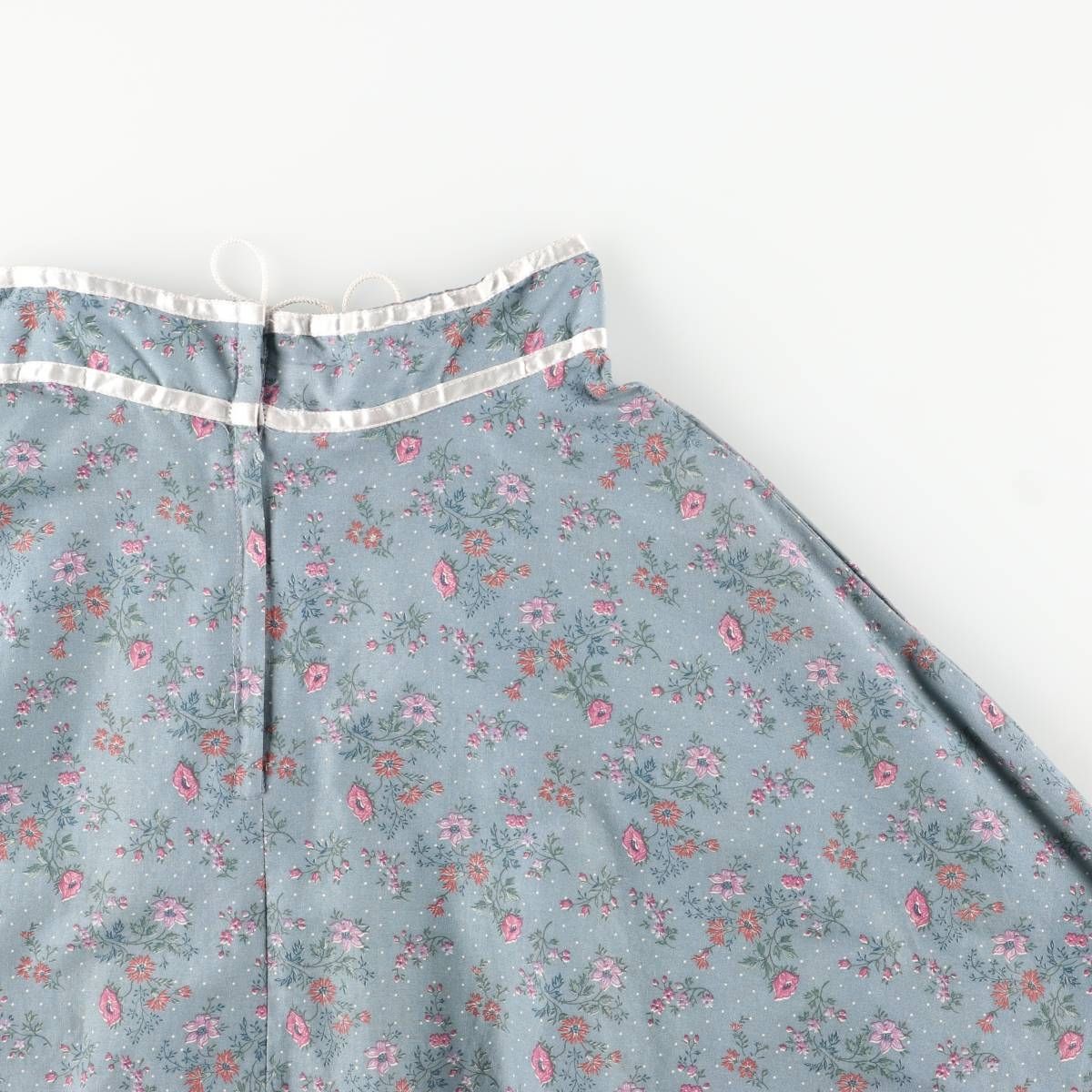 ドット柄 レースアップ