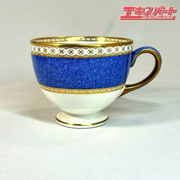 ユーランダ―パウダーブルー 黒壺