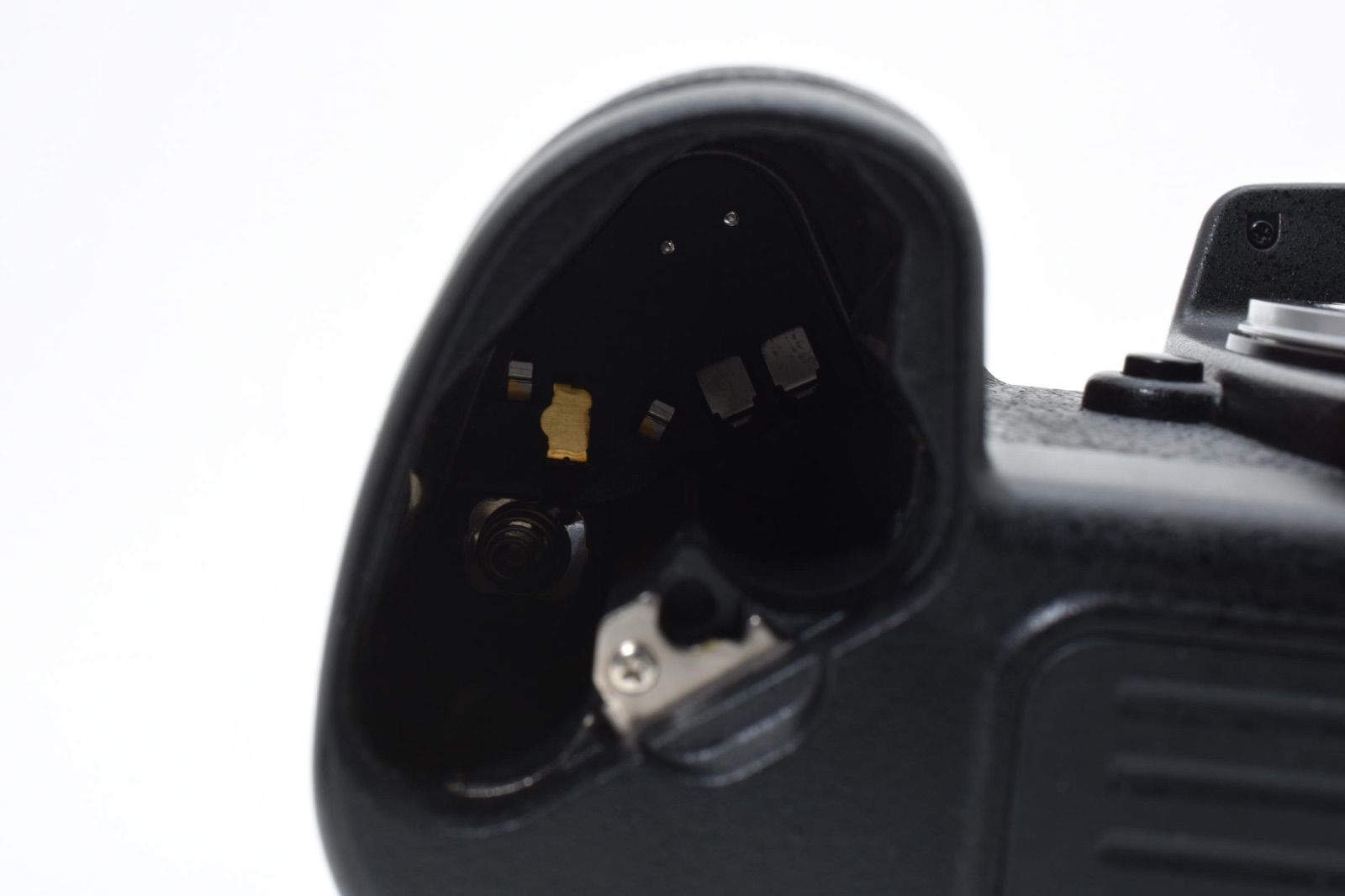 ☆良品☆ Nikon ニコン F100 ボディ フィルム一眼レフカメラ ＃3666