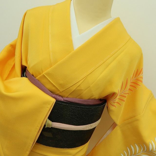 六花-RIKKA- 美品未着用 正絹 金駒刺繡❀ハッピーカラー×大王松❀訪問