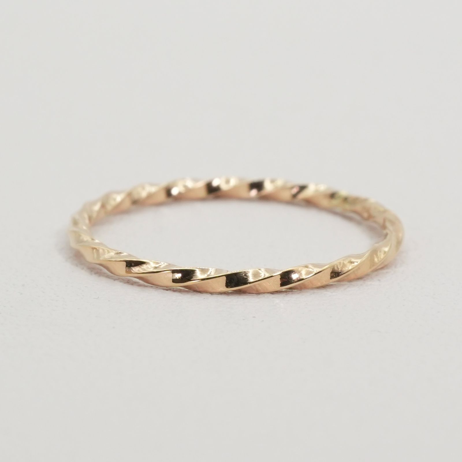 美品 スタージュエリー K10 スクリュー リング/25-2746 - メルカリ