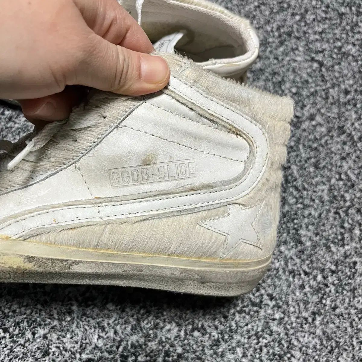  GOLDEN GOOSE グッチ GGDB ウマ カーフレザー SLIDE 白 ハイトップ スニーカー 38 スニーカー 靴