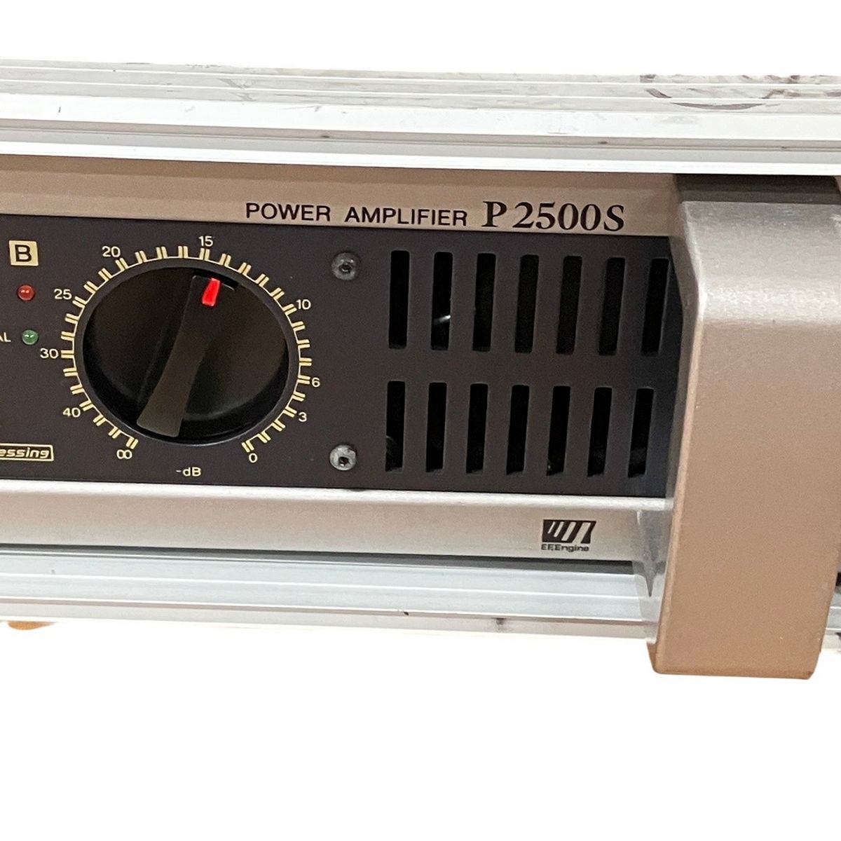 YAMAHA ヤマハ P2500S パワーアンプ ハードケース付き 業務用 音響機器