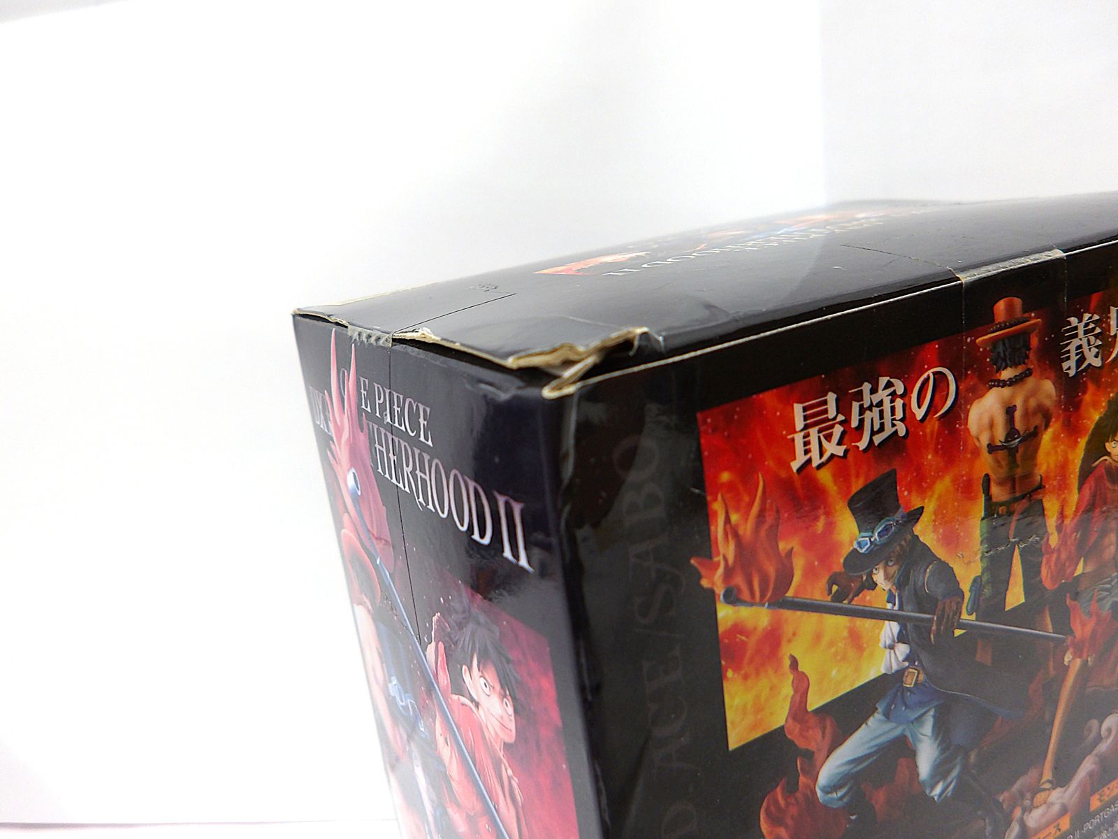 赤✖︎黒中古ファン&19V新品未開封バッテリーセット+おまけ付きの計3点セット 赤✖︎黒中古ファン&19V新品未開封バッテリーセット+おまけ付きの計