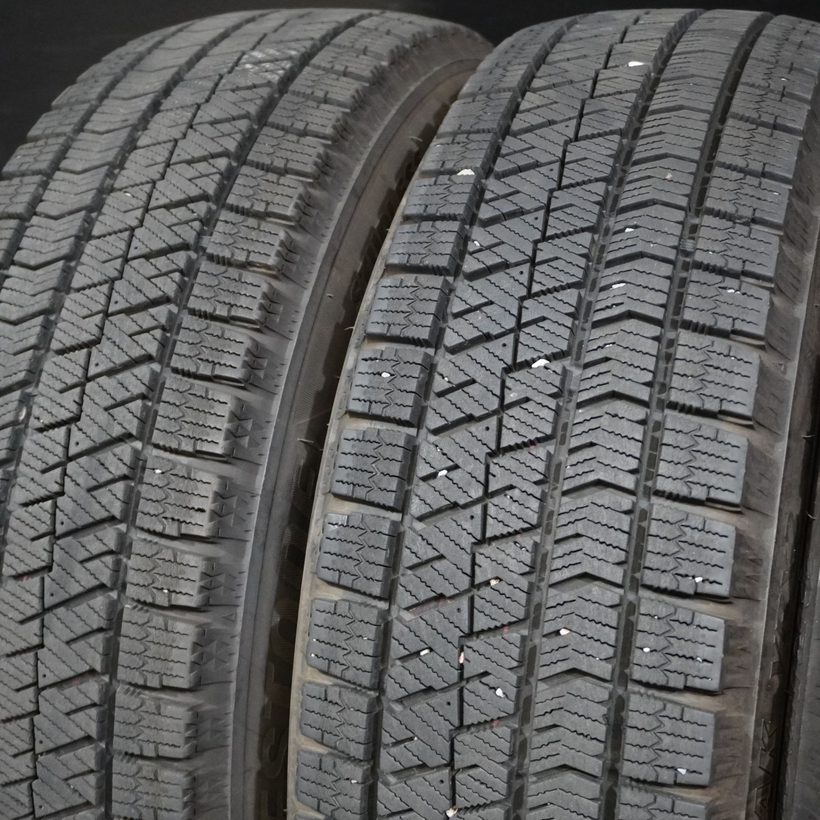 21年製 バリ山 ブリヂストン BLIZZAK VRX 2 175|65 R 15 4本 スタッドレス アクア ヴィッツ フィット キューブ スイフト等