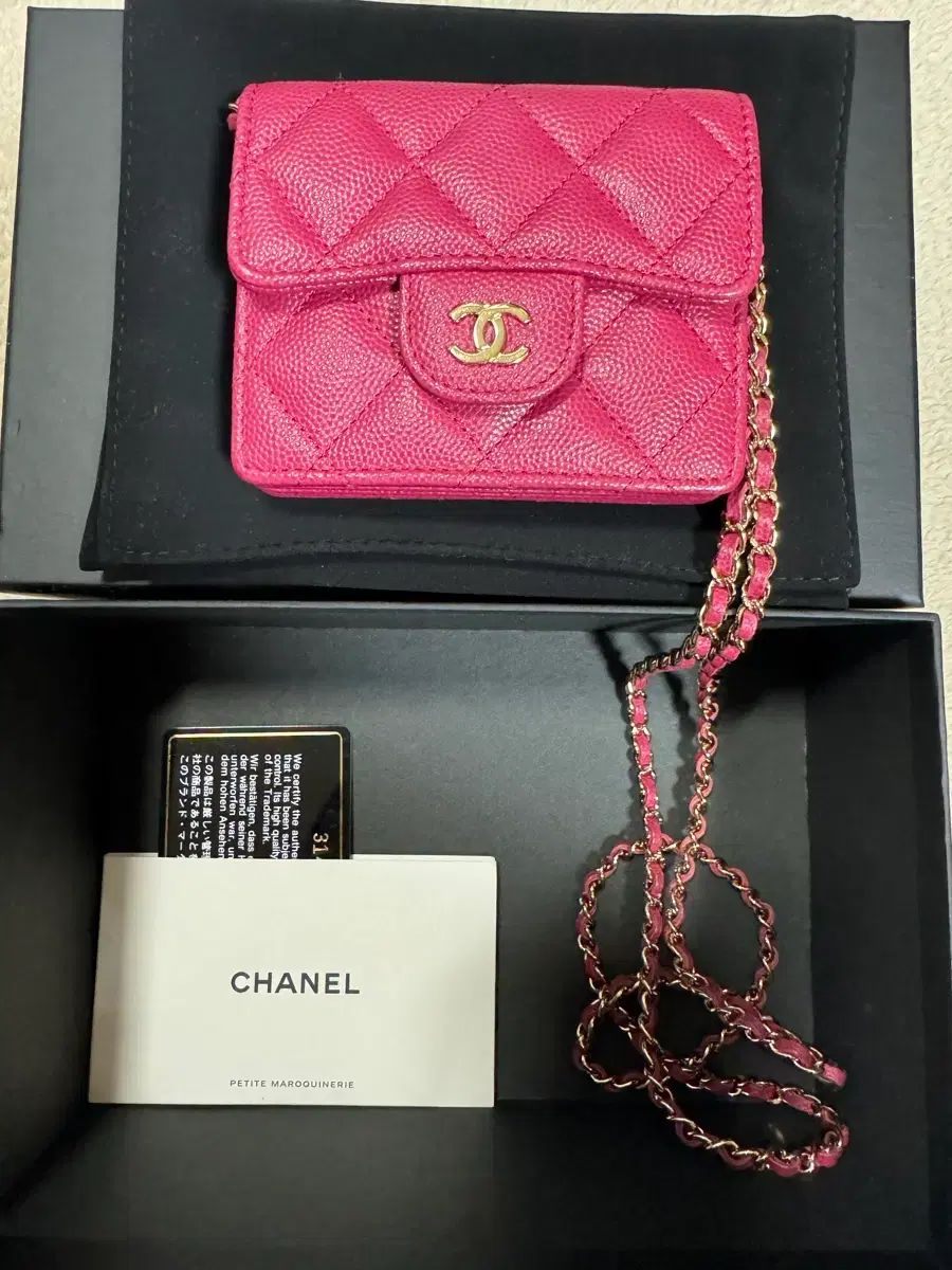 シャネル アコーディオン チェーン ミニバック