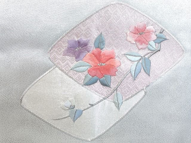 向かい鳳凰 孔雀羽