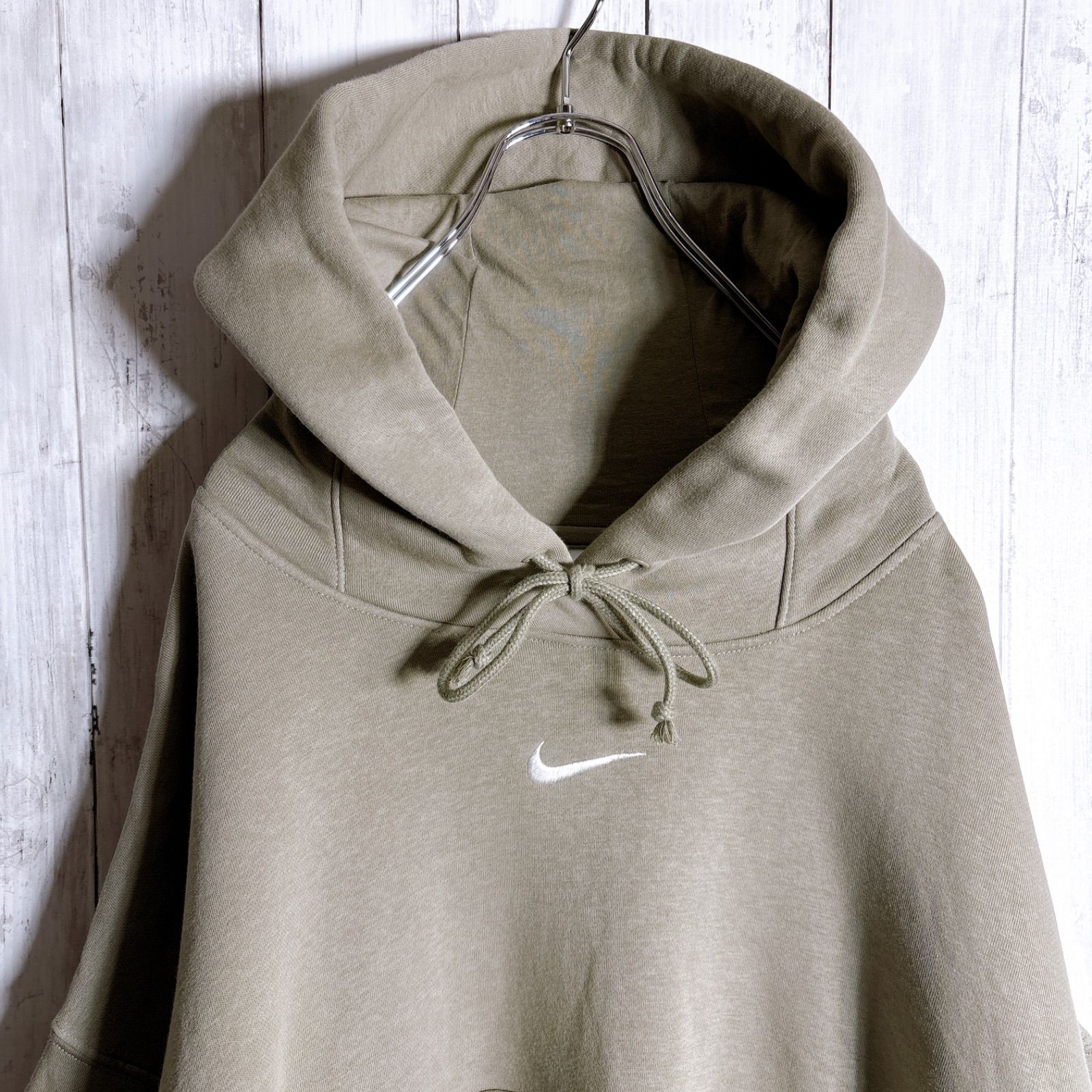 国内正規品/新品未使用】Travis Scott 着用 ナイキ NIKE カーキ 