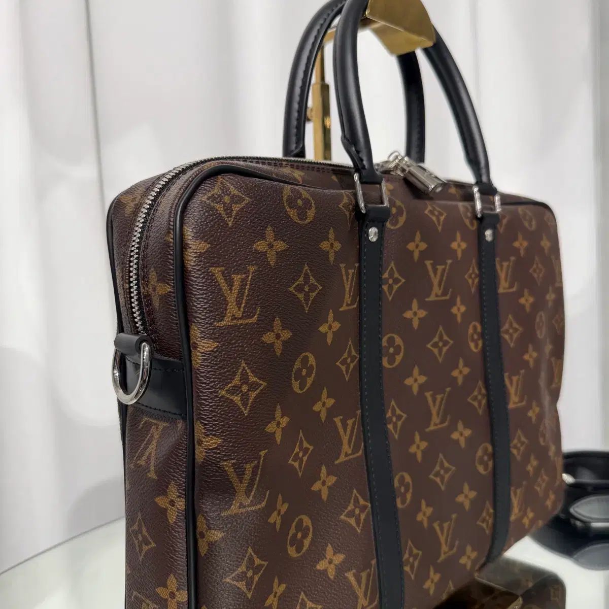 LouisVuitton マカサー　ポルト ドキュマン ルイヴィトン マカサー ポルト ドキュマン ボヤージュ PM - メルカリ