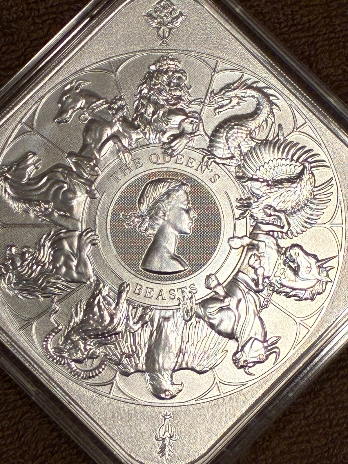 希少！10オンスシルバー クイーンズビースト コンプリーター シルバー