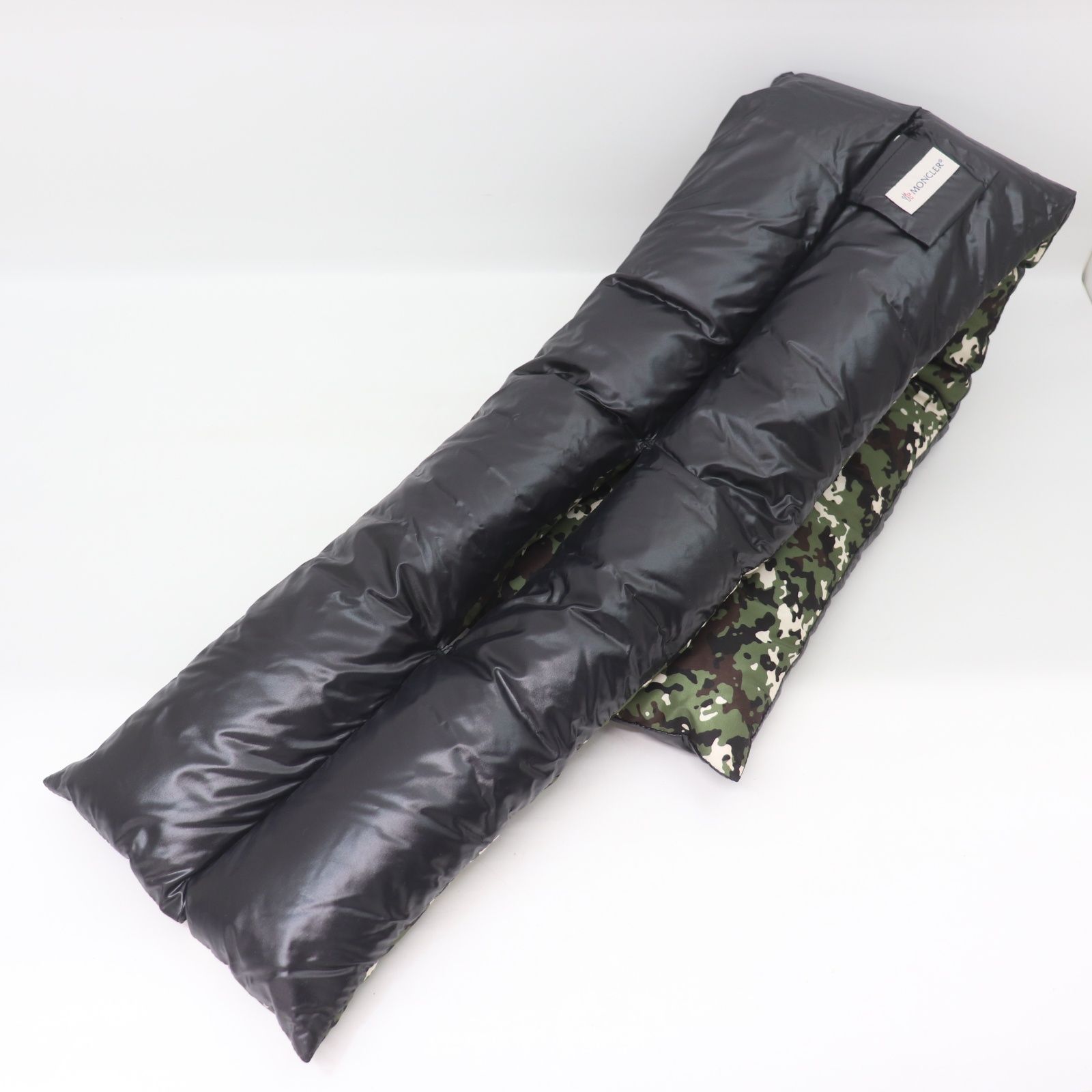 ITA7IH6AY8SM 極美品 国内正規品 MONCLER モンクレール SCIARPA