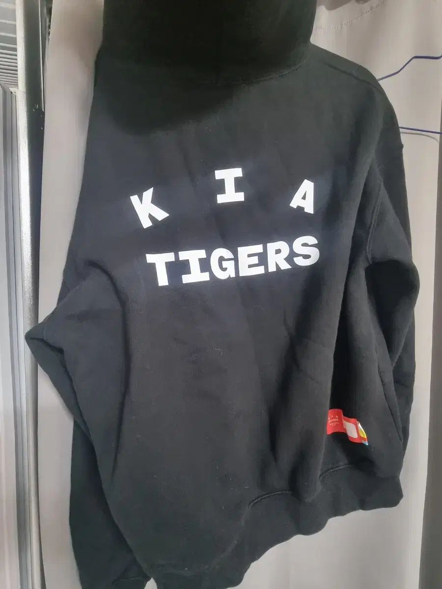KIAタイガース IAB Studio フーディー ブラック