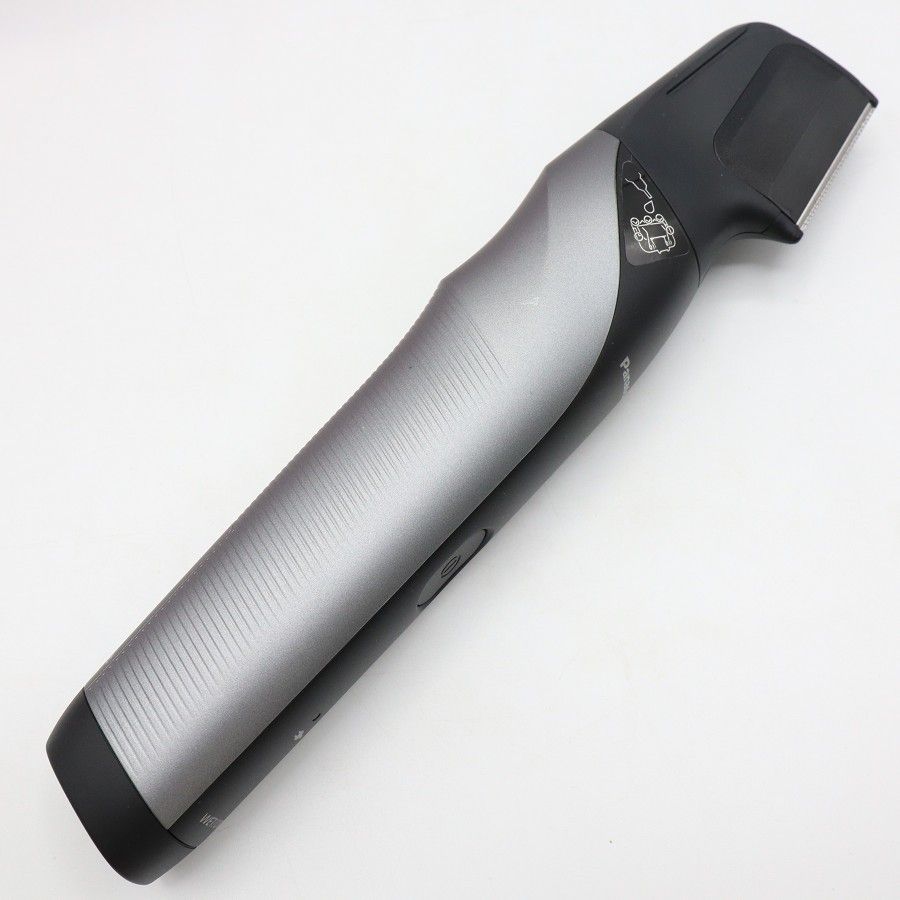 パナソニック ER-GK 81-S シルバー調 ボディトリマー 充電式 Panasonic 本体