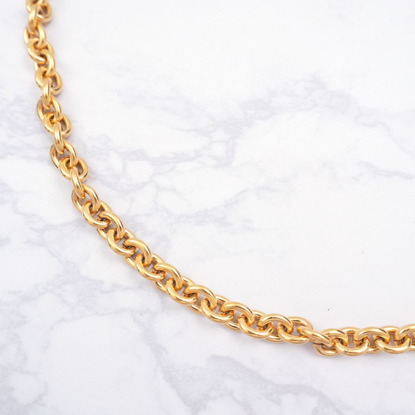 美品】CHANEL ダブル ココマーク マトラッセ チェーンベルト - メルカリ