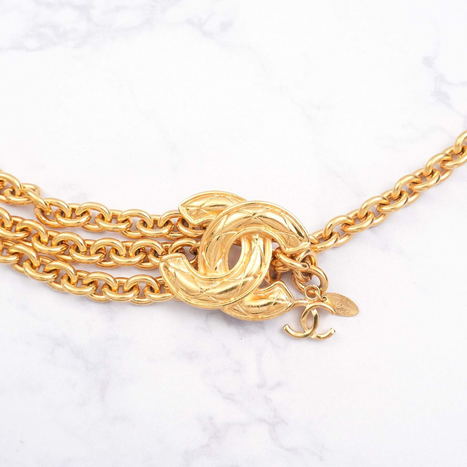 美品】CHANEL ダブル ココマーク マトラッセ チェーンベルト - メルカリ