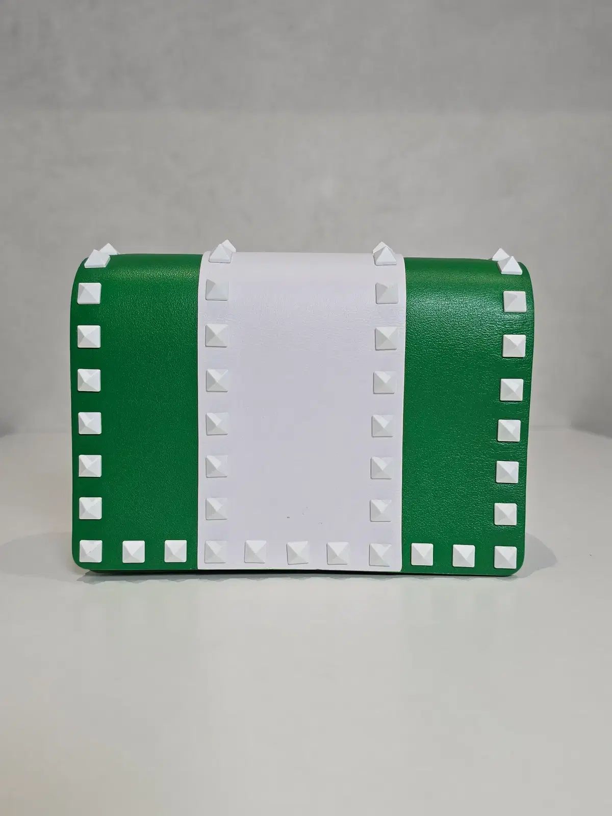 ラックスオール ヴァレンティノ ロックスタッズ ミニ クロスバック LB 1505