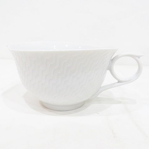 ホワイト ティーカップ＆ソーサー