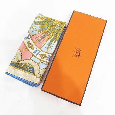  エルメス HERMES GLORIA SOLI 栄光の日 スカーフ プチカレ 40 カレ シルク フランス製 バンダナ スカーフ 小物