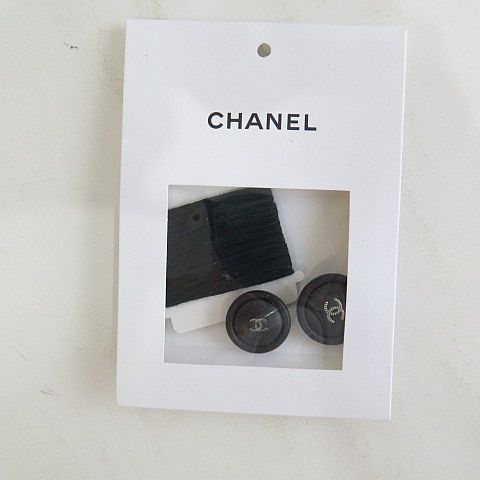 シャネル CHANEL 17 B P 57386 K 07531 WOOL MD 253 38 補修糸 替えボタン
