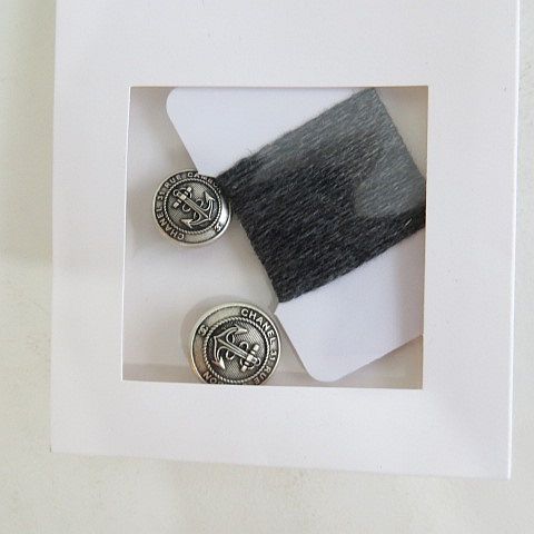 シャネル CHANEL 18 A P 59186 K 07743 BD 253 36 補修糸 替えボタン