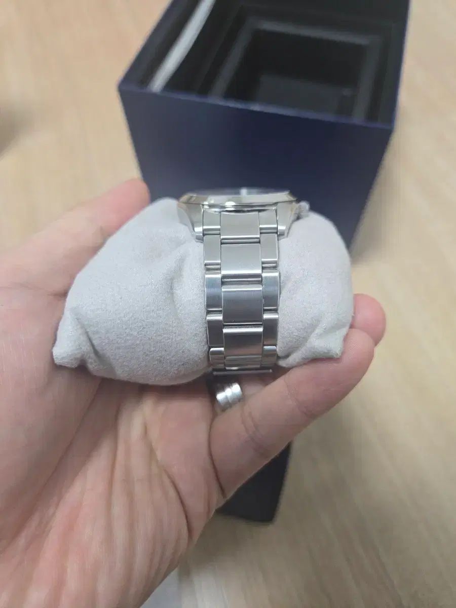 グランド セイコー sbgx 263 ほぼ