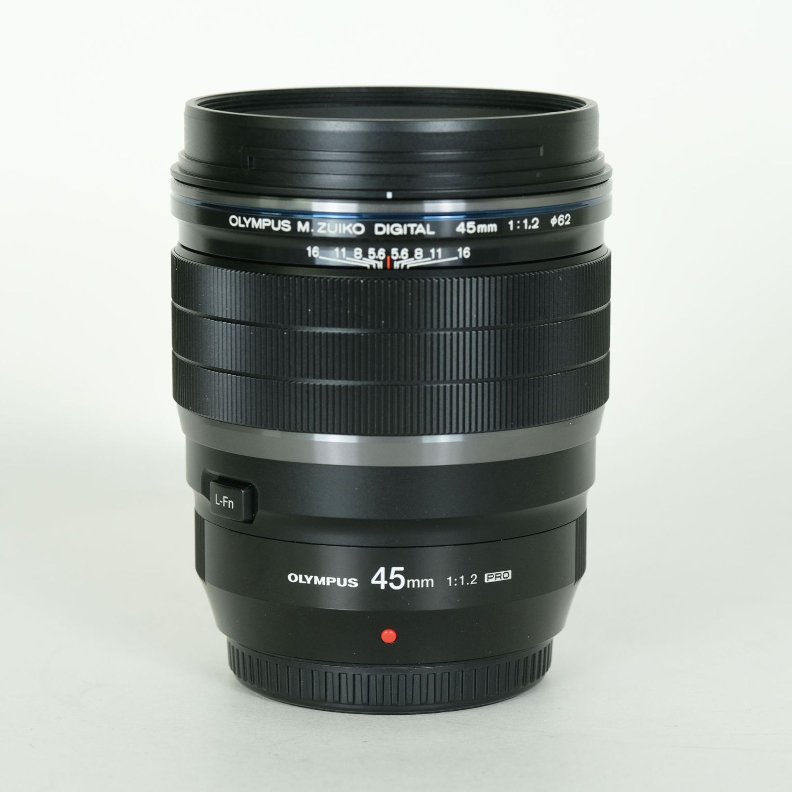| フィルター付 OLYMPUS M.ZUIKO DIGITAL ED 45 mm F 1.2 PRO マイクロフォーサーズマウント