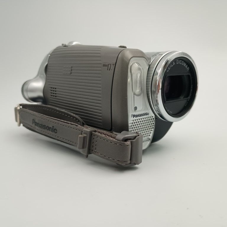 デジタルビデオカメラ