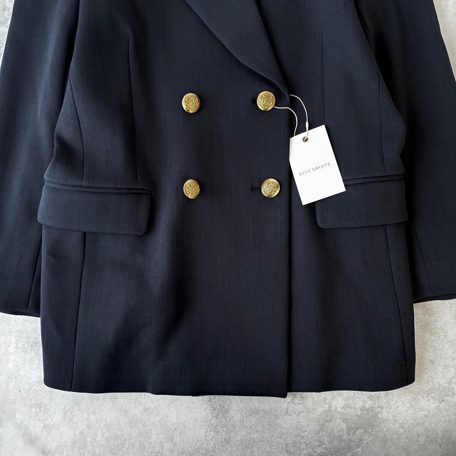 23AW　定価3.3万円 RIVE DROITE ウールライク 紺ブレ　金ボタン 23AW 定価3.3万円 RIVE DROITE ウールライク 紺ブレ 金ボタン 23AW