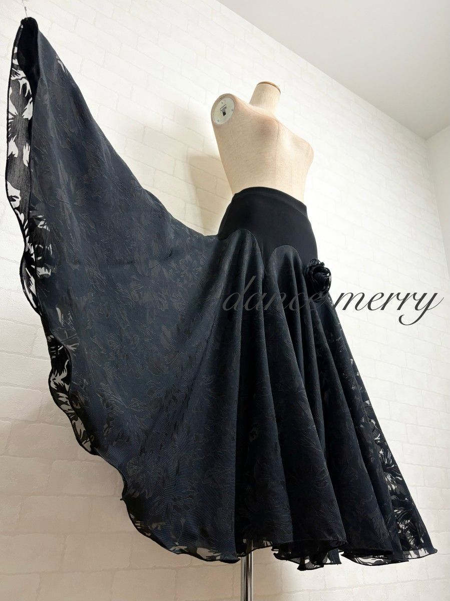 新品　豪華　社交ダンス　スカート　ベージュ　黒　水玉　パーティ　タンゴ　7322 新品 豪華 社交ダンス スカート ベージュ 黒 水玉 パーティ タンゴ 7322