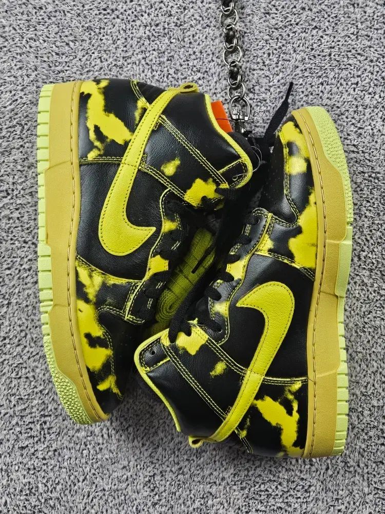 イェローアシッドウォッシュ スニーカー