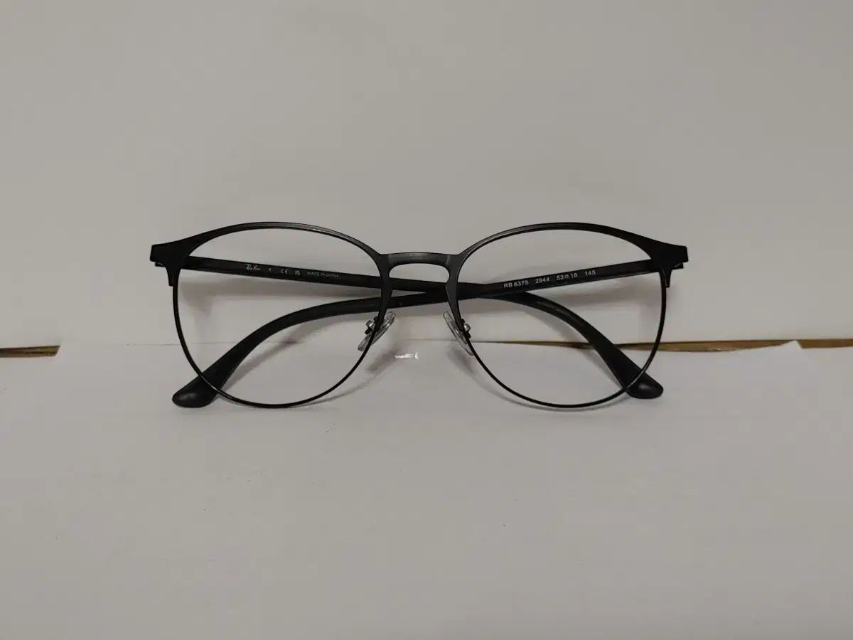 メガネフレーム