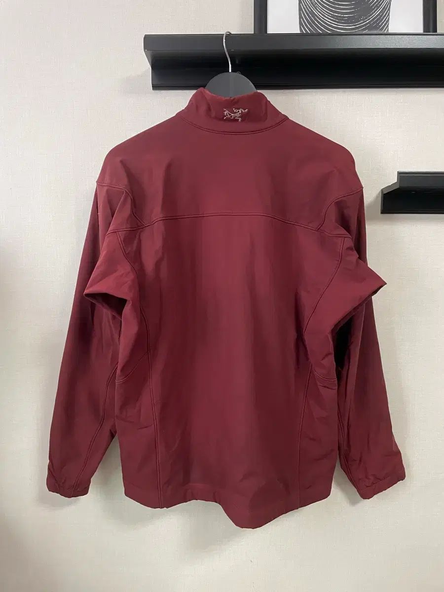 ARC TERYX アークテリクス ソフトシェル ジャケット バーガンディ M 90-95