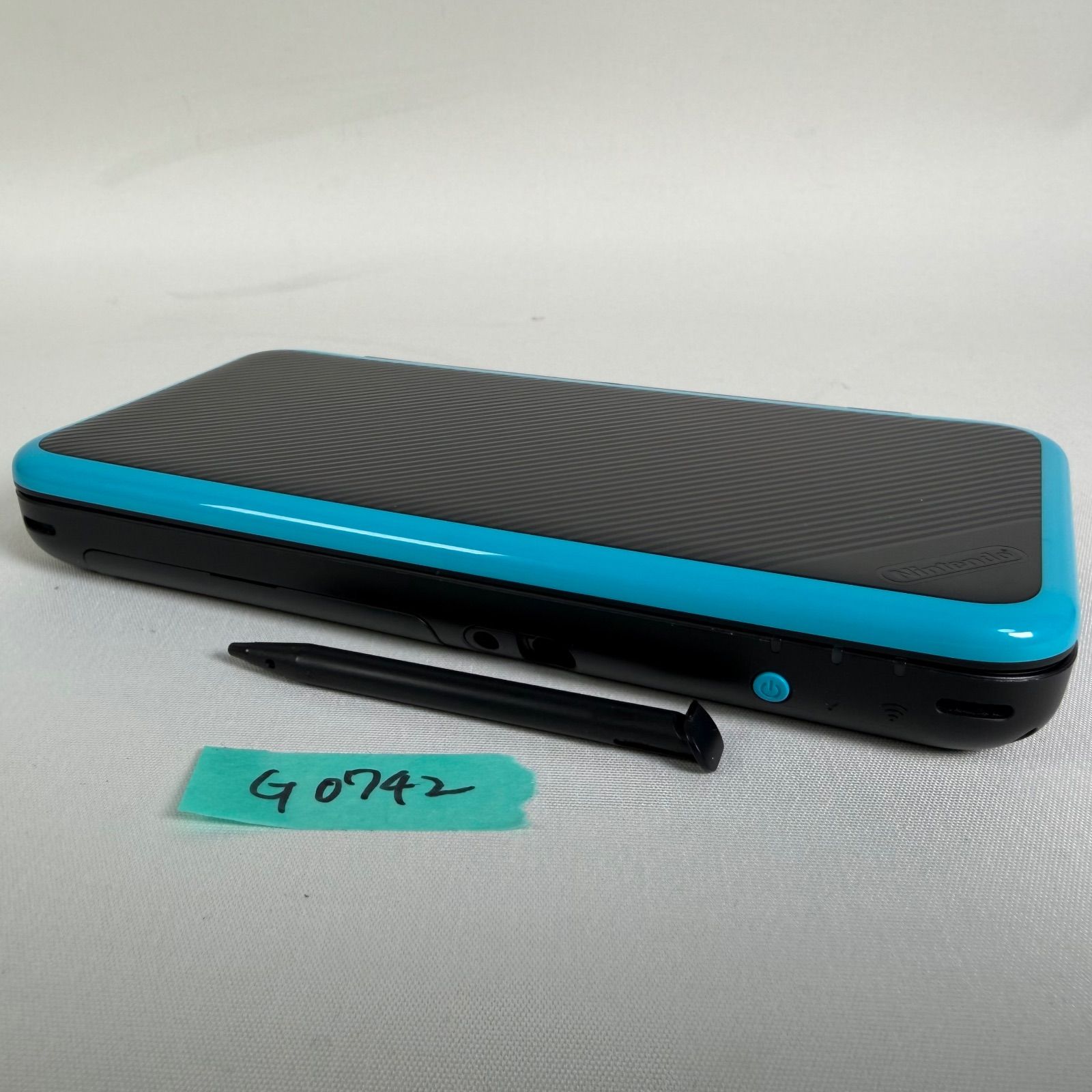 G 0742 Newニンテンドー2 DS LL ターコイズ ブラック